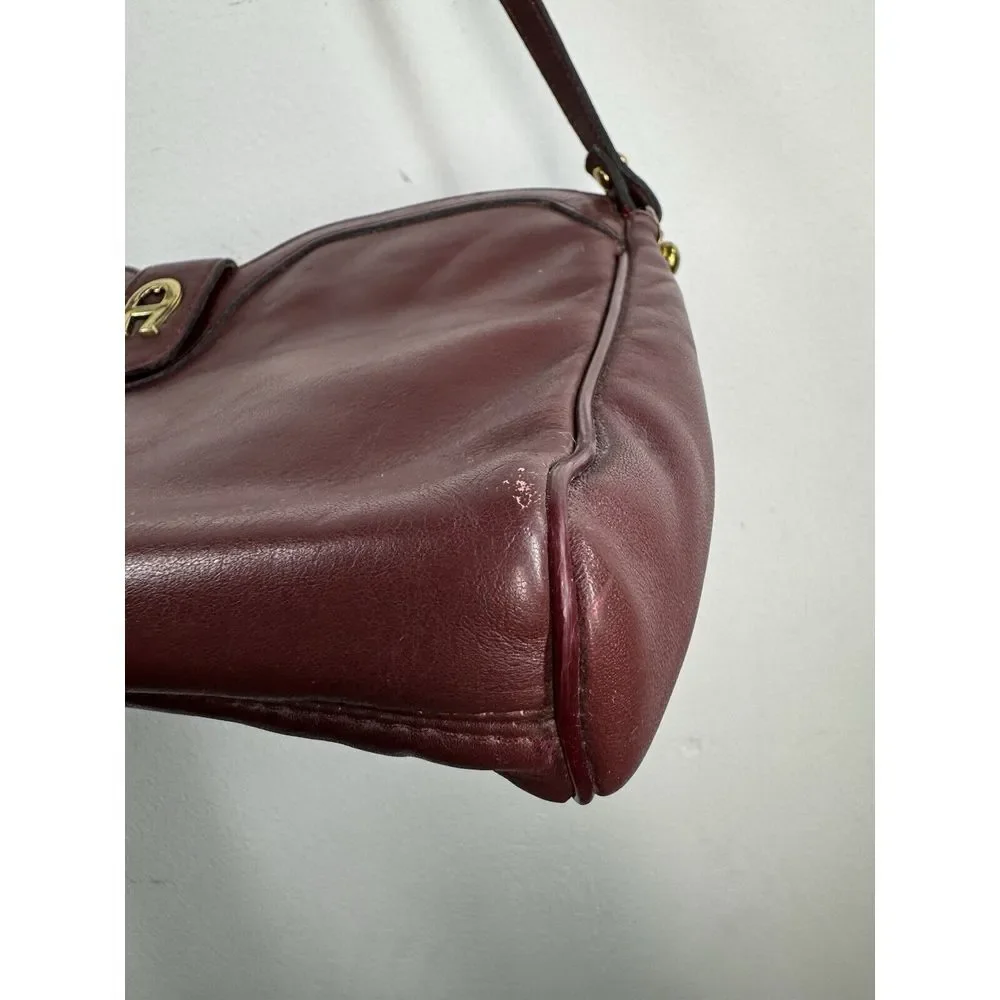 Vintage 80s 90s ETIENNE AIGNER Medium Leather Shoulder Bag Handbag Classic Retro